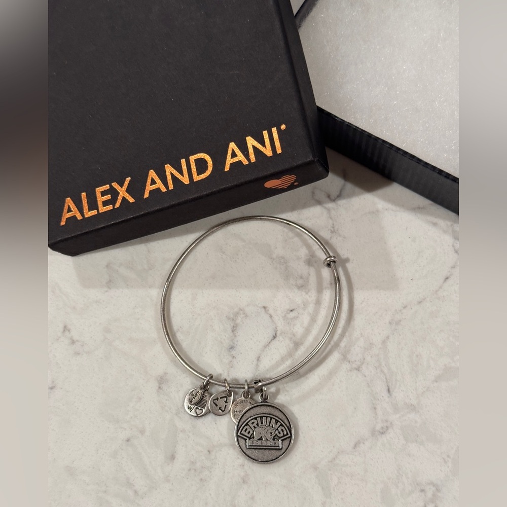 Alex & Ani Bruins bracelet